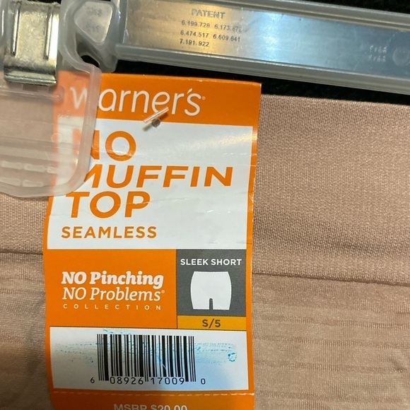 No muffins silk Tan Women’s Short intimate Size Small New With Tag - Picture 4 of 6